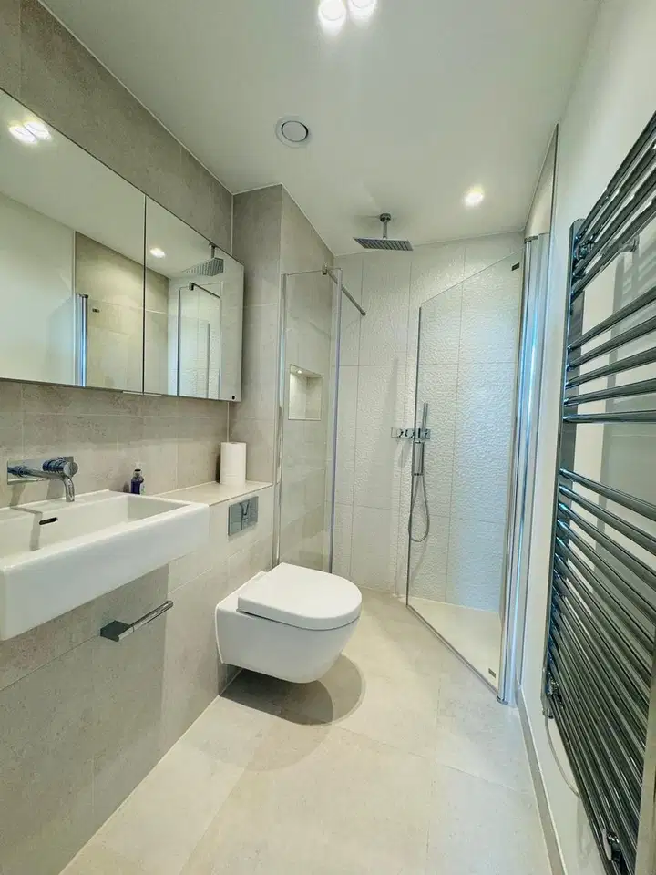 Bathroom project photo 34
